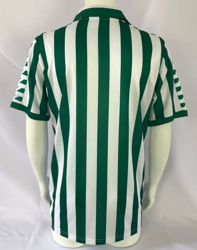 82-85 Betis home